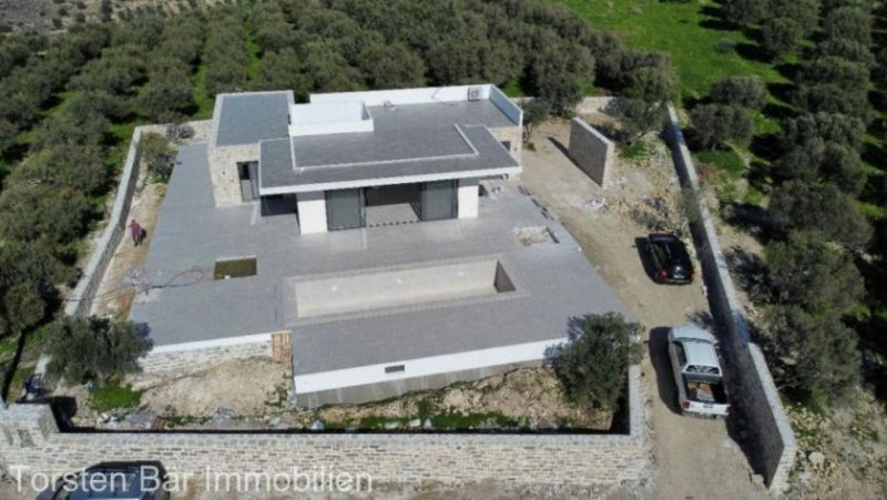 Pitsidia Kreta, Pitsidia: Im Bau befindliche ebenerdige Luxusvilla mit Panoramablick Haus kaufen
